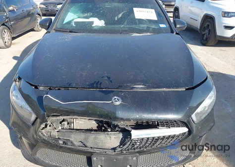 2019 Mercedes-Benz A 220 4Matic из США, поврежденный, VIN WDD3G4FB1KW023219